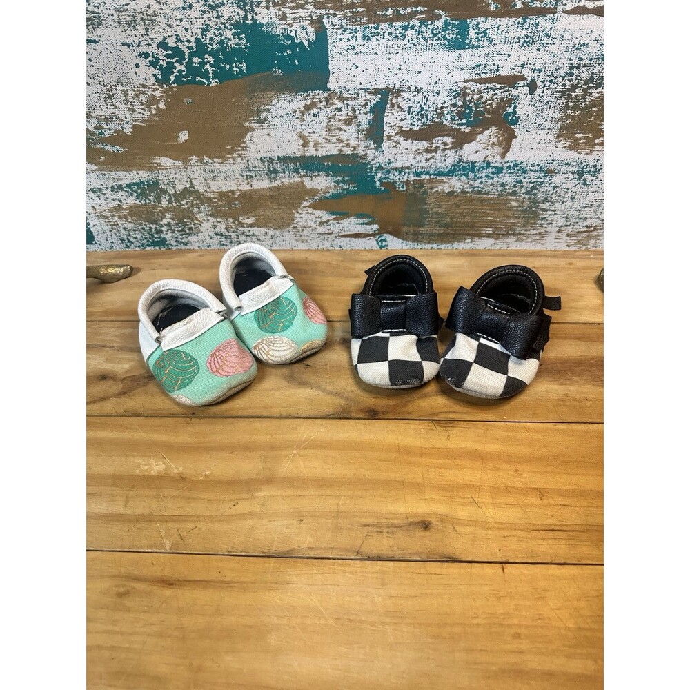 Texas Moccs Toddler checkered and coastal  Print Moccasins Size 4 - set of 2
